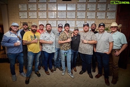 Luke Combs Instagram - There are way too many pictures and people for one post but here’s a snippet of one hell of a year. From having our first child, playing our first stadium, spending time with good friends, and making new ones. There’s a lot of great memories from 2022. Here’s just a few of my favorites. Thank everyone who is a part of my life for making it so special , you know how you are, and to you, the fans for making it all possible. 2023 is gonna be a wild ride and I can’t wait! #GrowinUpAndGettinOld