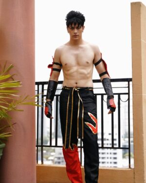 Luke Ishikawa Plowden Instagram - Jin Kazama 風間 仁 👊🏽

#halloween 
#tekken
