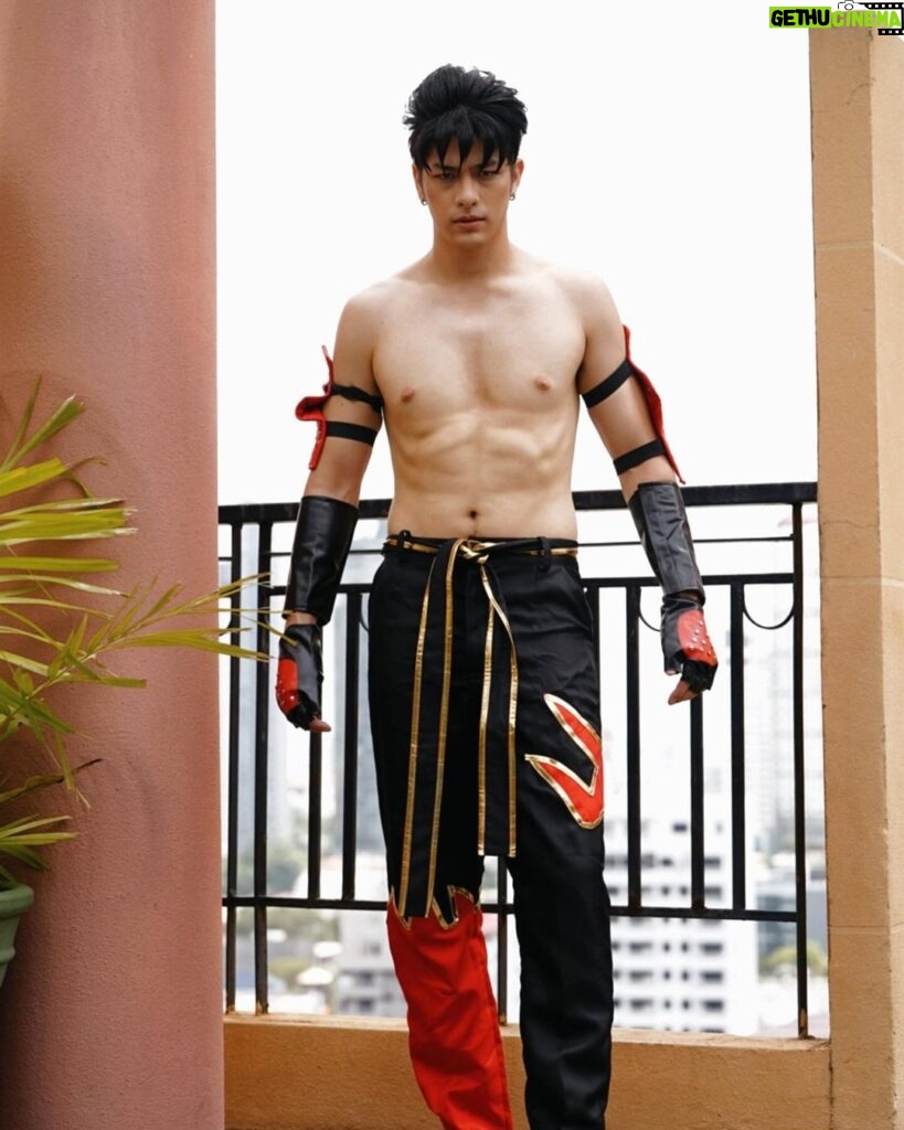 Luke Ishikawa Plowden Instagram - Jin Kazama 風間 仁 👊🏽 #halloween #tekken