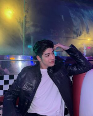 Luke Ishikawa Plowden Instagram - James Dean Day Dream 😉☺️