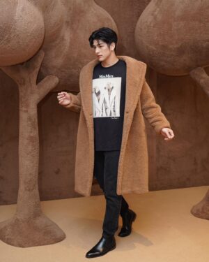Luke Ishikawa Plowden Instagram - let’s celebrate 10 years of Max Mara Teddy Coat at Max Mara Teddy Ten Pop Up , Em Gallery M Floor The Emporium department store. #MaxMaraTeddyTen #MaxMaraThailand @maxmara @pacificagroup