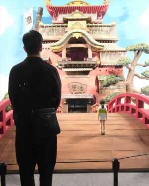 Luke Ishikawa Plowden Instagram - Childhood bliss 🥰☺️🥹☺️😍 enjoy! 
What was your favorite Studio Ghibli film?