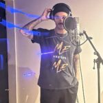 M. Pokora Instagram - 1. La tête de la satisfaction. 2. Ça parle d’immobilier pas du tout de musique. 3. Quand finalement je pose ma voix sur un son le producteur sait que la sacem va finir par tomber alors il est content... 4. My forever first child ♾️ Paris, France