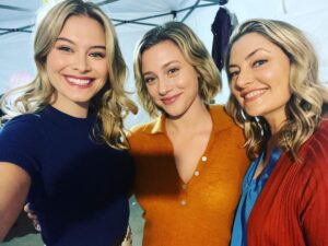 Mädchen Amick Instagram - Happy #Riverdale season 6 finale everyone!!! Xoxo - the Cooper girls 💋💋💋