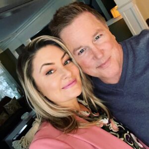 Mädchen Amick Instagram - Ruh roh… he’s back! 😱😘
Alice & Hal’s history deepens

#riverdale returns 3/20 - be ready!