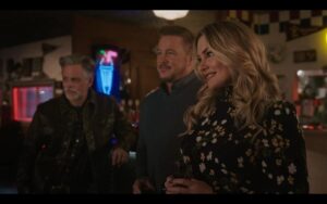 Mädchen Amick Instagram - Wait, what?! Hal is back in town… what universe is this?? Oh right, #Rivervale 🙃 Don’t miss tonight’s #100th episode!!! 🎉 I’m SO grateful for this special family behind the camera (cast & crew) and incredibly lucky to be on this journey 🙏🏼
