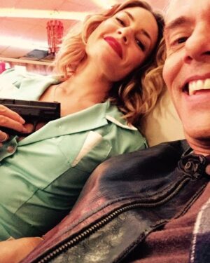 Mädchen Amick Instagram - Happy #TwinPeaksDay peakies 💋🔫 xoxo #Shelly & #Bobby