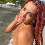 Mélanie Da Cruz Instagram - Mermaid 🌊 Mon ensemble vient de chez @prettylittlething 🔥 #publicité Martinique, French Caribbean