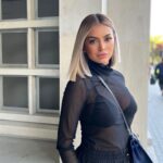 Mélanie Da Cruz Instagram - Your girl need help, which one ? France