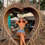 Mélanie Da Cruz Instagram - KARACOLI 🌅 Karacoli Beach & Spa