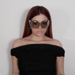 Mélanie Da Cruz Instagram – 00’s mood 🪩 on peut parler de ces lunettes ?