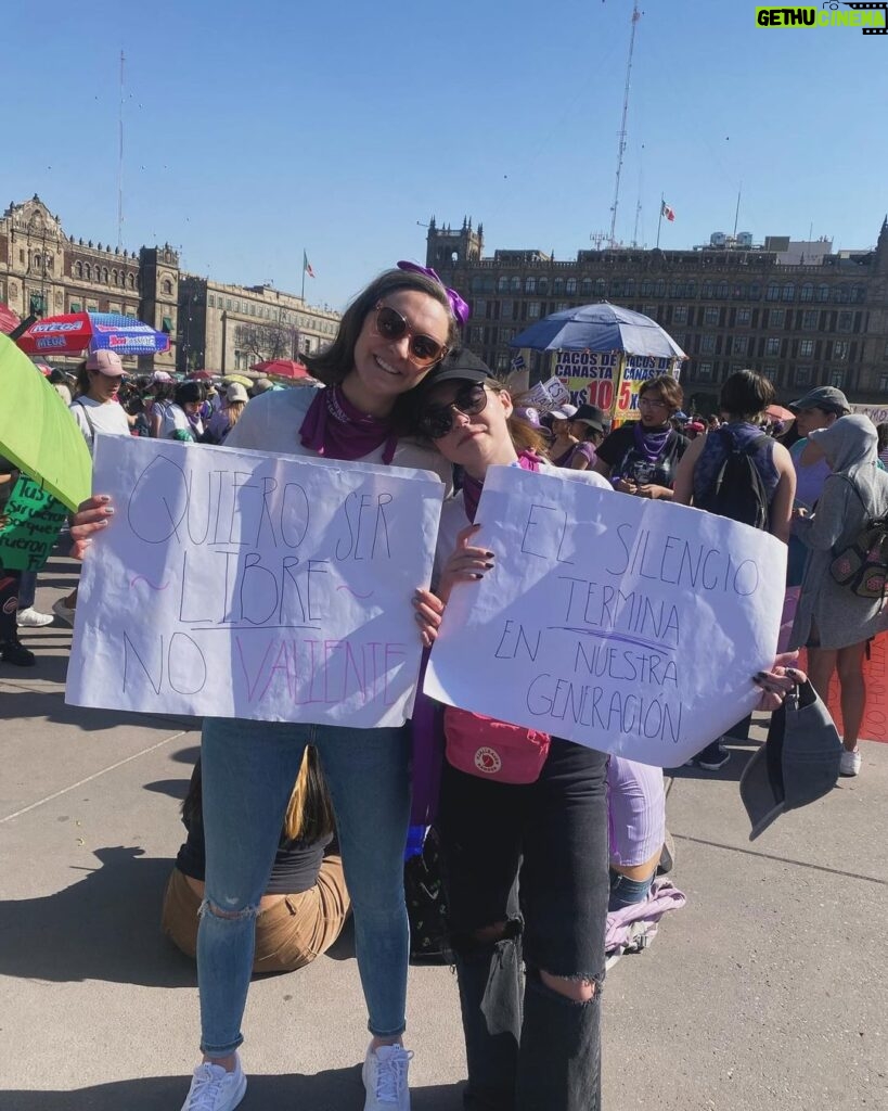 Macarena García Instagram - Yo si te creo y si te pasa algo, lo quemamos todo 💜