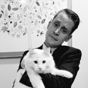 Macaulay Culkin Instagram - Things I'm doing instead of hosting the Oscars:

2. Holding my cat.