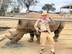 Macaulay Culkin Instagram - On a completely unrelated note I just made a donation to the San Diego Zoo. I encourage you all to do the same. Not only are they all lovely people but you should look into their efforts towards bringing back the recently extinct northern white rhino. It’s incredible. @sandiegozoo