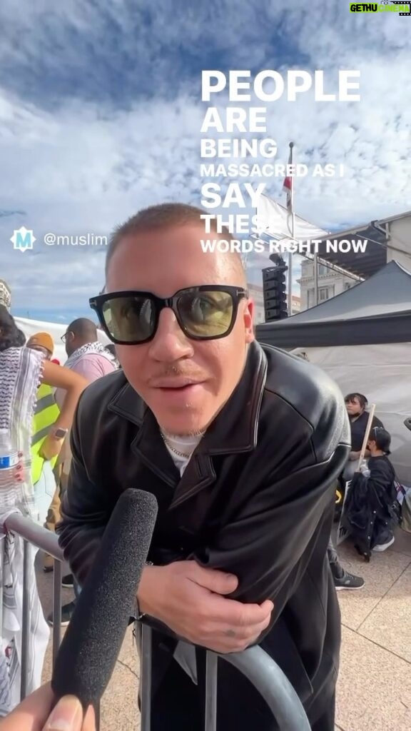 Macklemore Instagram - We asked @macklemore at the rally in Washington D.C. why it was important for him to speak up for 🇵🇸 Interviewed by @jarellmique for @muslim #muslim #islam #macklemore Washington, DC