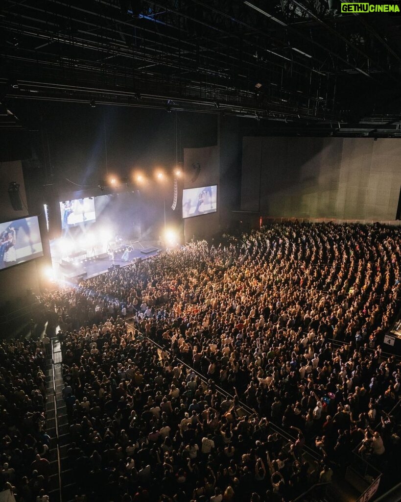 Macklemore Instagram - After a couple off days back in Seattle I landed in phoenix and was greeted by a sizzling 102 degree sun. I decided to dress up like a falcon wrangler. I met people outside that had been waiting since 9:30am to get in. We hugged, shed some tears and I felt really good in the spirit. The venue was air conditioned and dog friendly prolly. Just had that vibe that if you were a dog they’d let you chill in a hallway and give you a mini Mars bar or some shit. Anyway, I hit the stage in my falcon handling gloves and immediately felt restricted by the big tough leather covering my palms. After the first song they had to go. Bam! Threw them shits. The crowd was loose and nibble as was I, well hydrated and relatively sturdy. I was hitting a lot of spin moves to showcase how hydrated I actually was all while thinking in my head “You still got it my boy”. We laughed and some of my jokes hit. Some didn’t. Some people yawned. That always throws me off, so if you come to a show and you’re tired please hold that shit in. Anyway, the whole crowd was full of love and they sent us off stage with smiles and daps. Beautiful evening with the Cacti loving folks of Arizona. Next stop…LA for our finale show tonight.