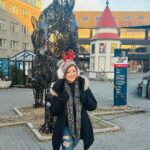 Madalsa Sharma Instagram - The travel bug bit me too hard😍🌍✈️❄️🏔️ . . . . #reels #reelsinstagram #madalsasharma #kavya #videooftheday #travel #iceland #instadaily #instavideo #instagood #instamood #mood #trending #trendingreels #reelitfeelit #reelkarofeelkaro #reeloftheday #reelit #love #actorslife Iceland