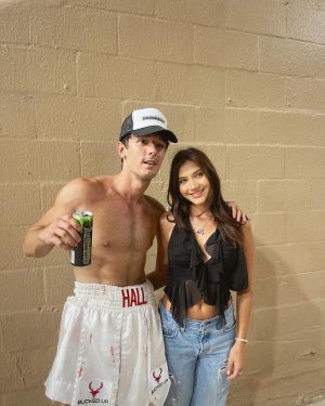 Madison Lewis Instagram - so beyond proud of you brother! 

#justrememberyourebeautiful