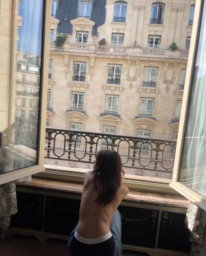 Madison Lewis Instagram - admiring the view ☁️🩰

#justrememberyourebeautiful