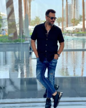 Maged Elmasry Instagram - صباح الفل ياناس يافل  @rent_sport_cars_dubai