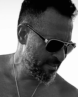 Maged Elmasry Instagram - مساء الفل وكل سنه وانتم طيبين ❤️