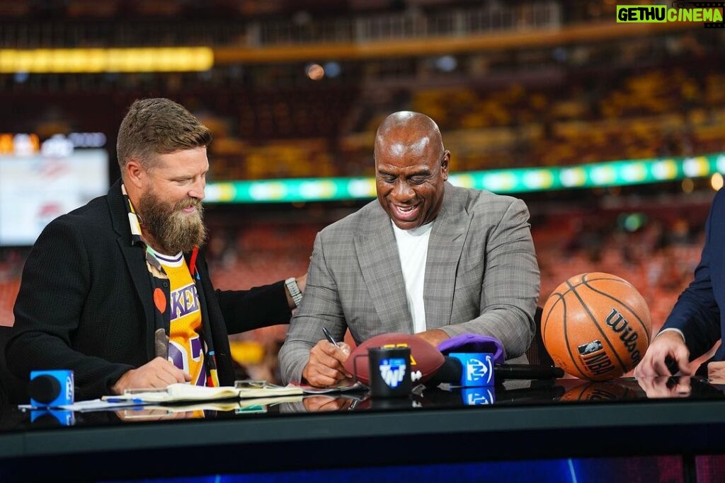 Magic Johnson Instagram - I had a good time with the cast of Thursday Night football Tony Gonzalez, Ryan Fitzpatrick, Charissa Thompson, Andrew Whitworth and Richard Sherman! Tonight we didn’t play with any intensity or fire. We didn’t compete in the first half and got down 27-3 heading into halftime. It was too big of a hole to climb out of and that is why we ended up losing 40-20. #TNFonPrime