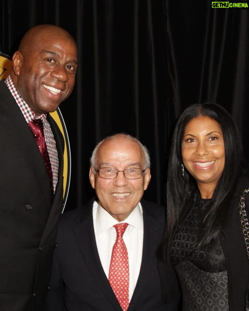 Magic Johnson Instagram - I am so excited that my good friend and legend, Dr. Norman C. Francis has been honored for his incredible contributions to society and Black History with an unveiling of his new statue at Xavier University of Louisiana, where he served as President for nearly half a century! Dr. Francis has touched millions of lives through his commitment to civil rights, education access and economic development. He has left a lasting impact not only on the university and city of New Orleans, but the entire nation. This truly is a fitting tribute during Black History Month! 👏🏽