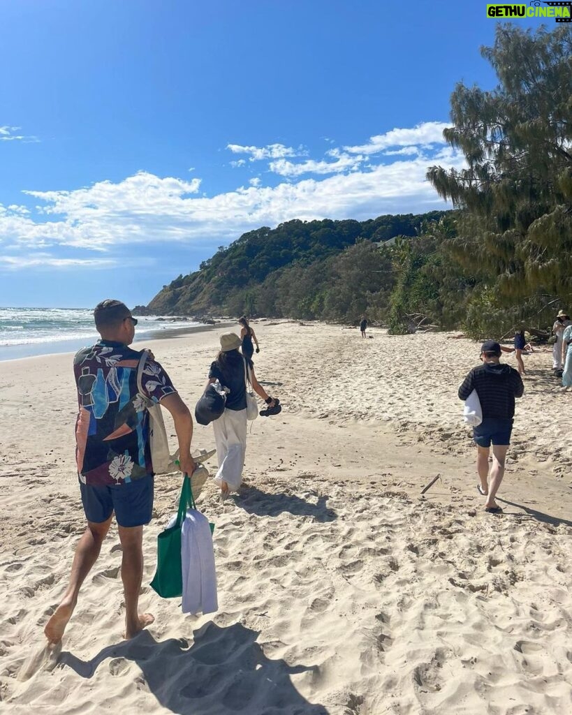 Maia Mitchell Instagram - No notes! Byron Bay