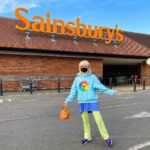 Maisie Williams Instagram - happy Pride month 🌈 (not an ad but pay me if you want to @sainsburys ) Sainsberries