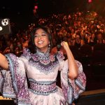 Maitreyi Ramakrishnan Instagram - these moments >>> so grateful for everyone who came out to any of the early screeners and everyone who just continues to support myself and the show from all around the world. So thankful to have the most beautiful fans💗