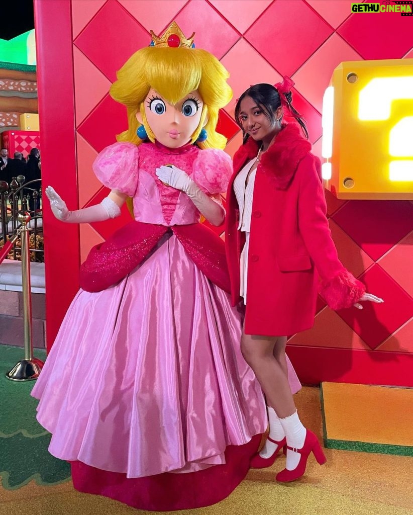 Maitreyi Ramakrishnan Instagram - Words can’t even describe how happy I was to be on a red carpet talking about my love for Nintendo and then get to go to the Super Nintendo World theme park right after. But I can say I cried just walking through the park and honestly I’m not ashamed about it. Childhood dreams came true😭🍄 Huge thankyou to @unistudios and @nintendoamerica for such an amazing time❤️ swipe to the end for a (not really) surprise Universal Studios Hollywood