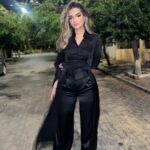 Malak Ahmed Zaher Instagram - From the closing ceremony of ICCE X Samsung 🖤✨ @samsungegypt Outfit @__mamzi__ Makeup @dinaelkasheff Hair @alfredandmina