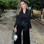 Malak Ahmed Zaher Instagram - From the closing ceremony of ICCE X Samsung 🖤✨ @samsungegypt Outfit @__mamzi__ Makeup @dinaelkasheff Hair @alfredandmina