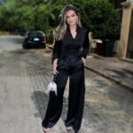 Malak Ahmed Zaher Instagram - From the closing ceremony of ICCE X Samsung 🖤✨ @samsungegypt Outfit @__mamzi__ Makeup @dinaelkasheff Hair @alfredandmina
