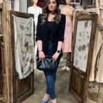 Malak Ahmed Zaher Instagram - Had a very nice time at the Show of @temraza X @maison69store 💙 💇🏻‍♀️ @alfredandmina