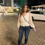 Malak Ahmed Zaher Instagram - شوية صور مهزوزة و انا منكوشة حاجة بسيطة كده 🙆🏻‍♀️