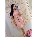 Malavika Menon Instagram - Exploring my style one outfit at a time 😍☺️ Which one did u like😃