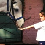 Malena Ratner Instagram - Miramos el mundo una sola vez, en la infancia. El resto es memoria. Louise Glück
