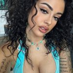 Malu Trevejo Instagram - blue skies and butterflies 🦋