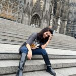 Manasi Naik Instagram – Kölner Dom: Majestic Beauty – Majestätische Schönheit ✨❤️🎀♾️👸🏻 Köln, Germany