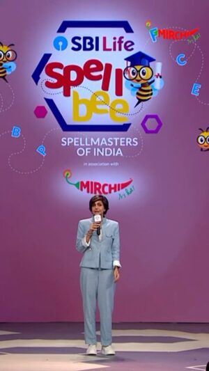 Mandira Bedi Instagram - Wordsmiths, assemble! I invite you to witness the battle of words at the @SBILife Spell Bee National Finale on @DisneyIndia. Our top 75 spellmasters are ready, are you? An initiative that spells progress!

#SBILife #Mirchi #ApneLiyeApnoKeLiye #ItsHot #SpellingBee @mirchiplus