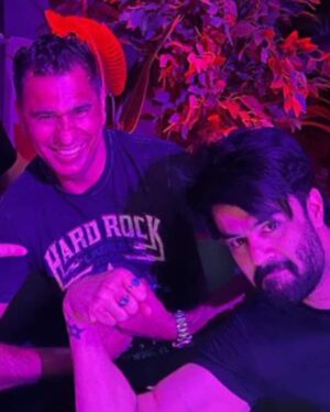 Maniesh Paul Instagram - Happy Birthday to my dearest friend, he is most genuine and true friend to me. Thanks bro for listening my non sense-bullshit everyday for hours, I love you and wish you happy and healthy life❤️🥰🥂🍾🎂🥃 you the bestest 🥰