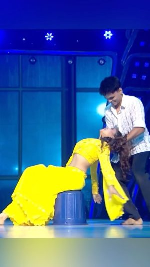 Manisha Rani Instagram - Credit - Sony Entertainment Television 

My Second performance & I am blessed and thankful to JhALAK DIKHLAJA team and Sony LIV to make this dream into reality .

I am using this video for promotional use & have uploaded this reel simply to keep my audience engaged.

#manisharani#manishasquads#trending