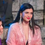 Mannara Instagram - Lighting up Bigg Boss with my pink perfection! 💖✨ Styled by @mitalihandaofficial Customised Outfit @missmomo.in Earrings @kqjewellerystore Jewellery styling @rimadidthat @colorstv @officialjiocinema @beingsalmankhan @krushna30 #MannaraChopra #MannaraIsTheBoss #BB #BiggBoss #BB17 #BiggBoss17 #Colors #Mannara #WKV