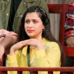 Mannara Instagram - Kaisi lag rahi hoon main? #BB #BB17 #MannaraChopra #yellowaestethic #MannaraIsTheBoss #Colors #BiggBoss17 #BiggBoss #IgDaily #sundayvibes #explorefashion #Mannara