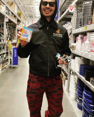 Manny Montana Instagram - The key to happiness is finding someone that makes you as happy as baking soda makes me. 
Oh, uh, and love and loyalty and all that shyt I guess. Happy Thursday! 😄