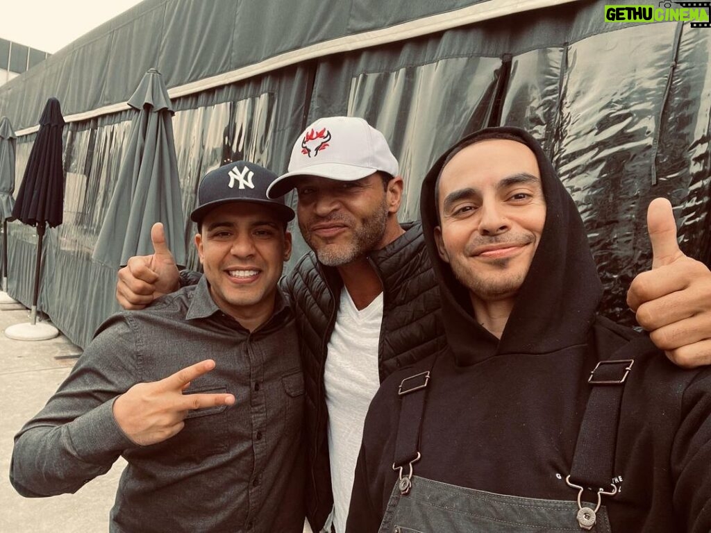 Manny Montana Instagram - Hermanos!!! @victorrasuk #sunjata And thank you @crossroadskitchen for the 🔥food!