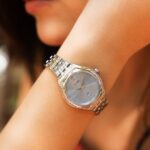 Mansi Srivastava Instagram - Adding a sprinkle of glam to my day with this fetching timepiece from ALBA Watches 💖✨ Who says keeping track of time can’t be delightful ? Check it out at alba-watches.co.in Model: AH7BU3X1 Use My Code “VALENTINE10” to avail 10% off at alba-watches.co.in #AlbaWatches #AlbaWatchesIndia #ValentineWeek #ValentineGift #Watchlover #FAshionWatch #loveweek
