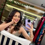 Manushi Chhillar Instagram - Promotion diaries phase 1 #OperationValentine 2 cities and some mirror selfies 🩷🩵🩷🩵