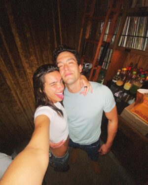 María Gabriela de Faría Instagram - We conquered Sunday. 

PS. @williamzitser you were right.
PS2. @car0zilla playing Sopa de Caracol will fix the world.
PS3. @danteshifi could you open a spot in LA next week? Ok thanks ❤️